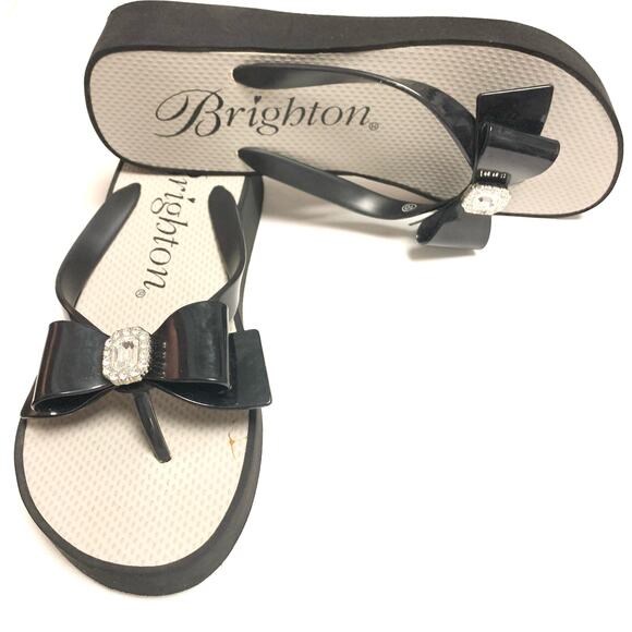 BRIGHTON Bowie Wedge Womens Shoes Black Flip Flops Black Bow & Rhinestone Sz. 10 - Picture 2 of 9